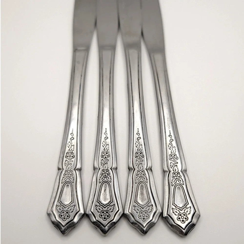 Imperial Stainless Korea IMI27 Dinner Knives Floral Scroll Pattern Set of 4 8